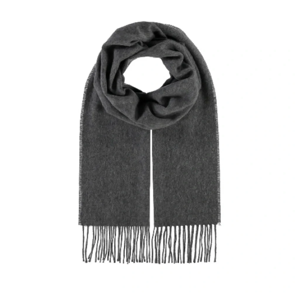 V. FRAAS Cashmere Light Grey Fringe Scarf, New w/Tag Retail $168